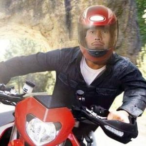 Meet your Posher, Victor